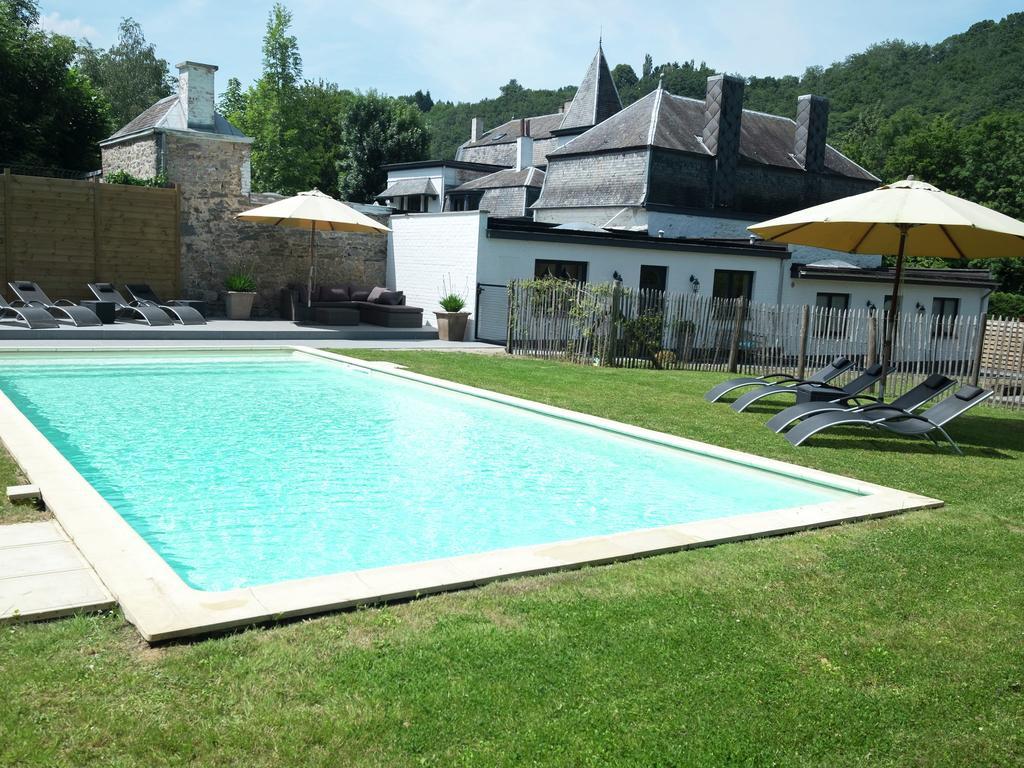 Villa Modern Mansion In Hasti Re Par Del With Pool Hastiere-par-dela Exterior foto